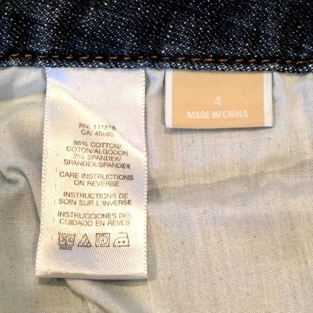 Michael Kors Denim Studded Bermuda Shorts Sz 4 - Picture 7 of 7